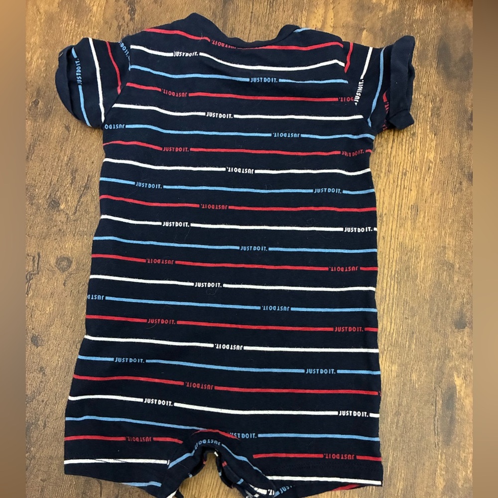 Nike Boy’s 6M Outfits - Picture 6 of 6